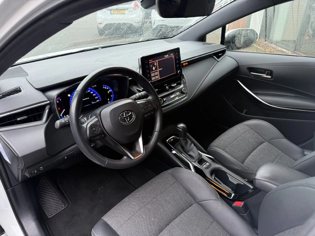 Hoofdafbeelding Toyota Corolla Touring Sports