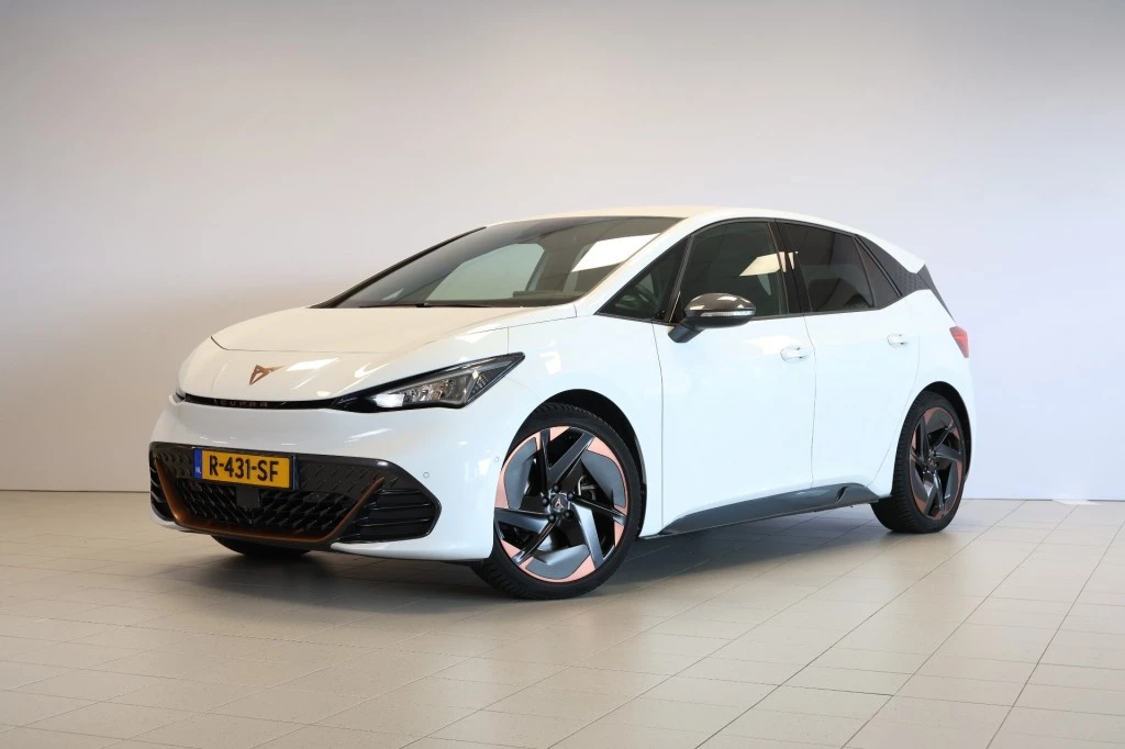 Hoofdafbeelding CUPRA Born
