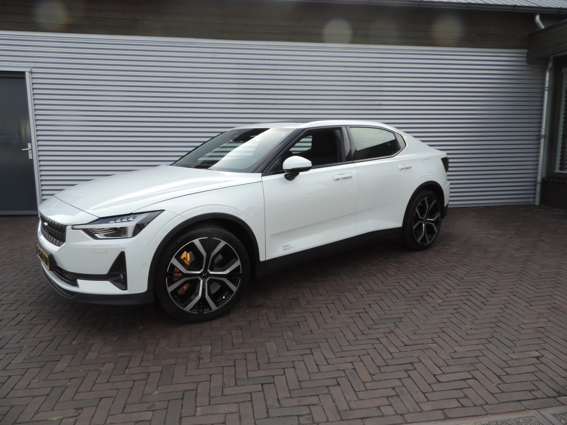 Hoofdafbeelding Polestar 2