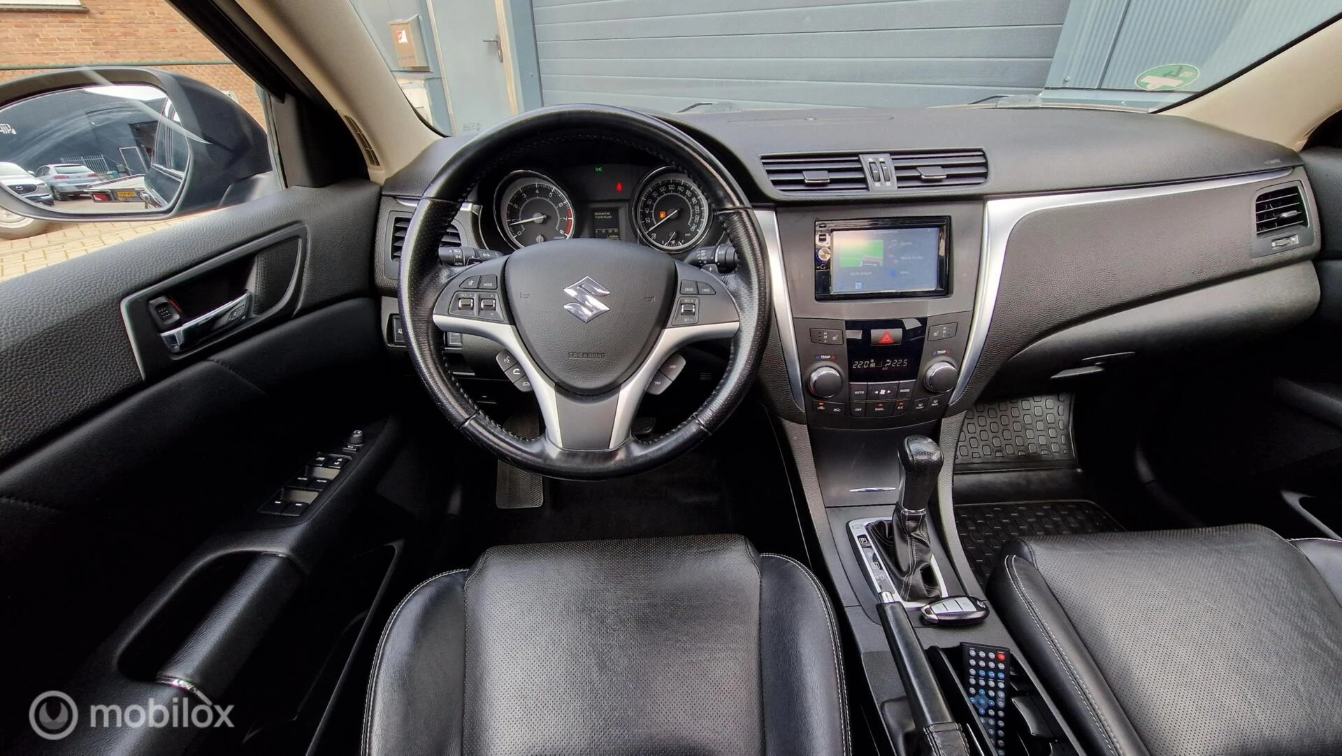 Hoofdafbeelding Suzuki Kizashi