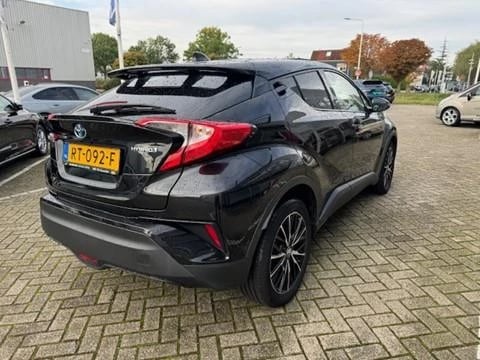 Hoofdafbeelding Toyota C-HR