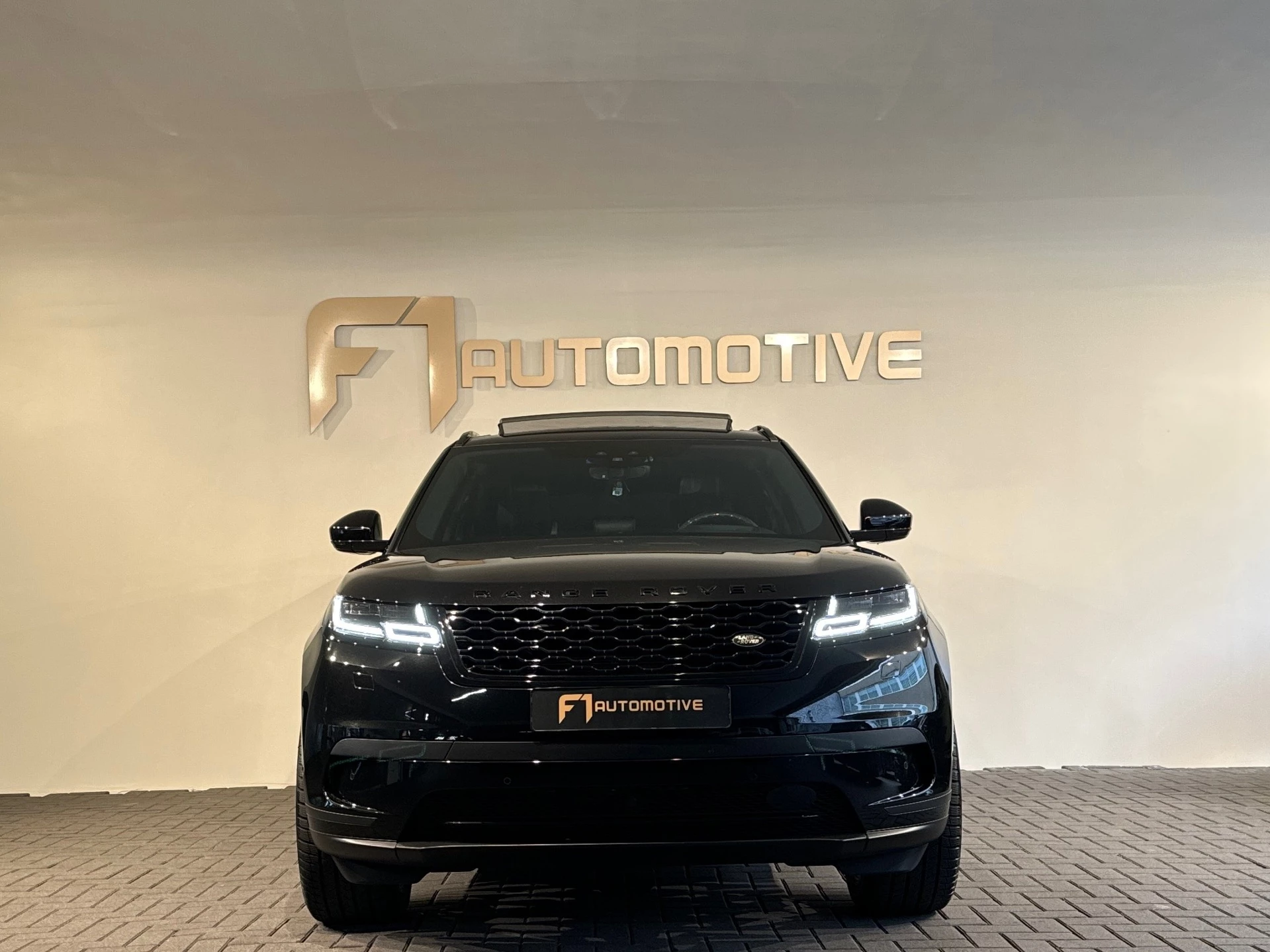 Hoofdafbeelding Land Rover Range Rover Velar