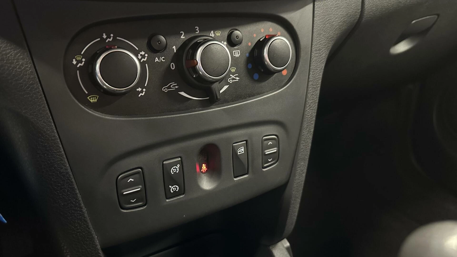 Hoofdafbeelding Dacia Logan