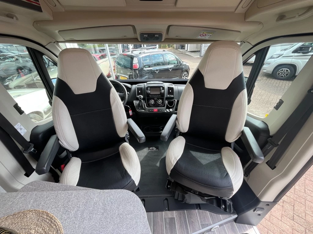 Hoofdafbeelding Roller Team Livingstone 640 Duo Adv. Aut.