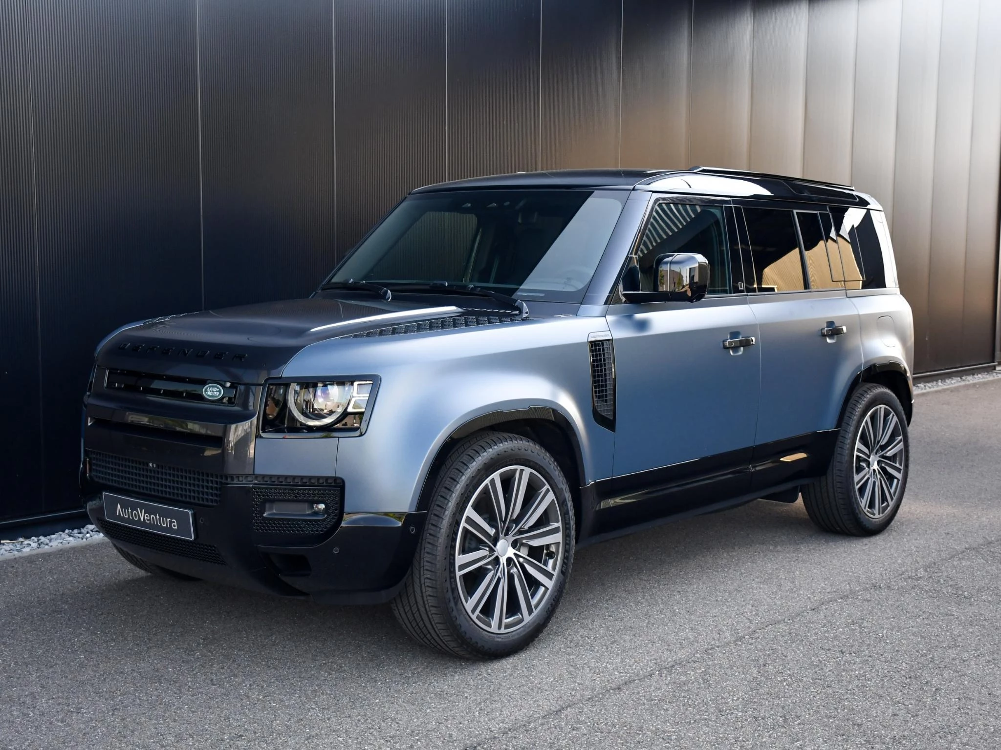 Hoofdafbeelding Land Rover Defender