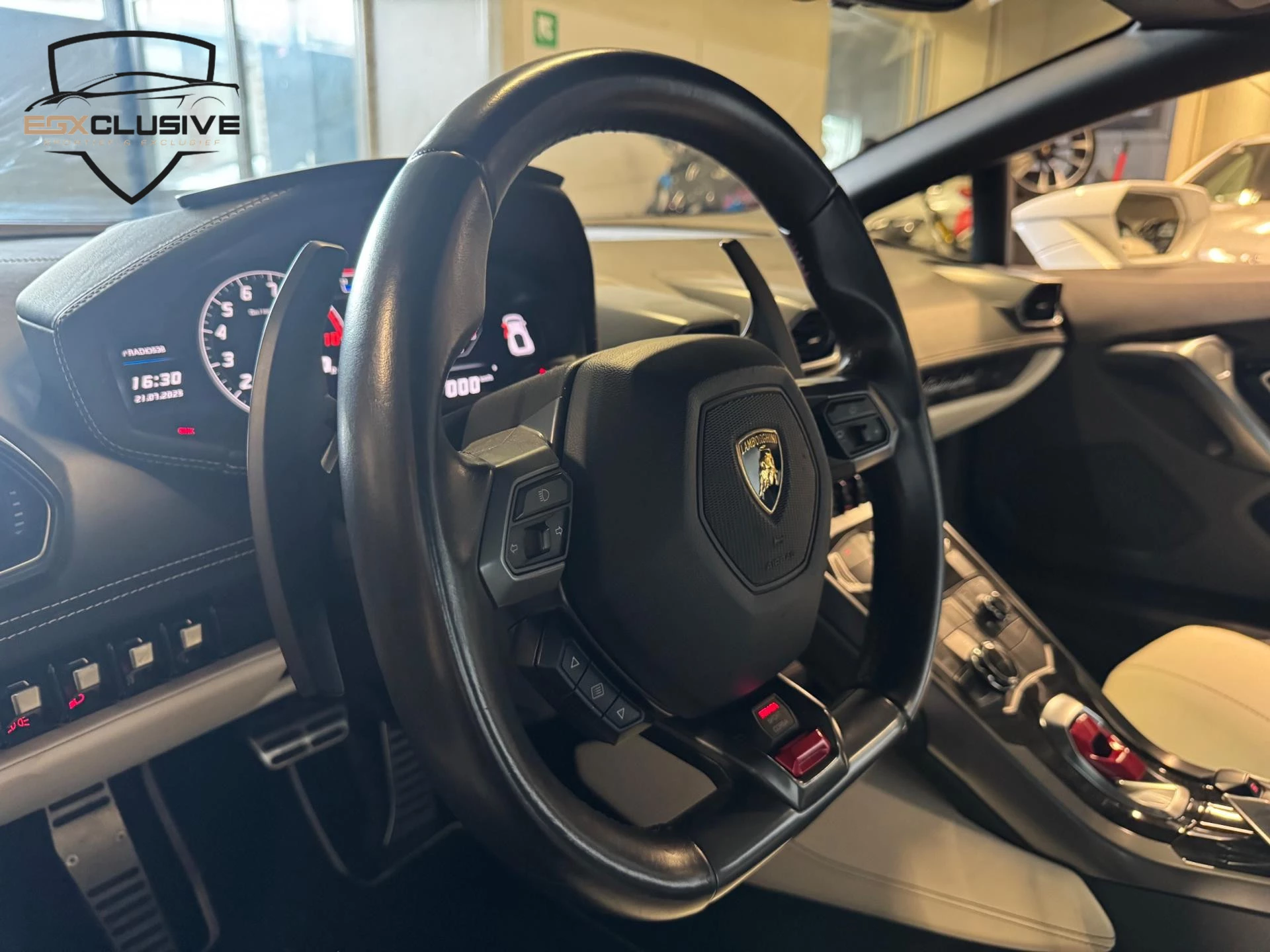 Hoofdafbeelding Lamborghini Huracán