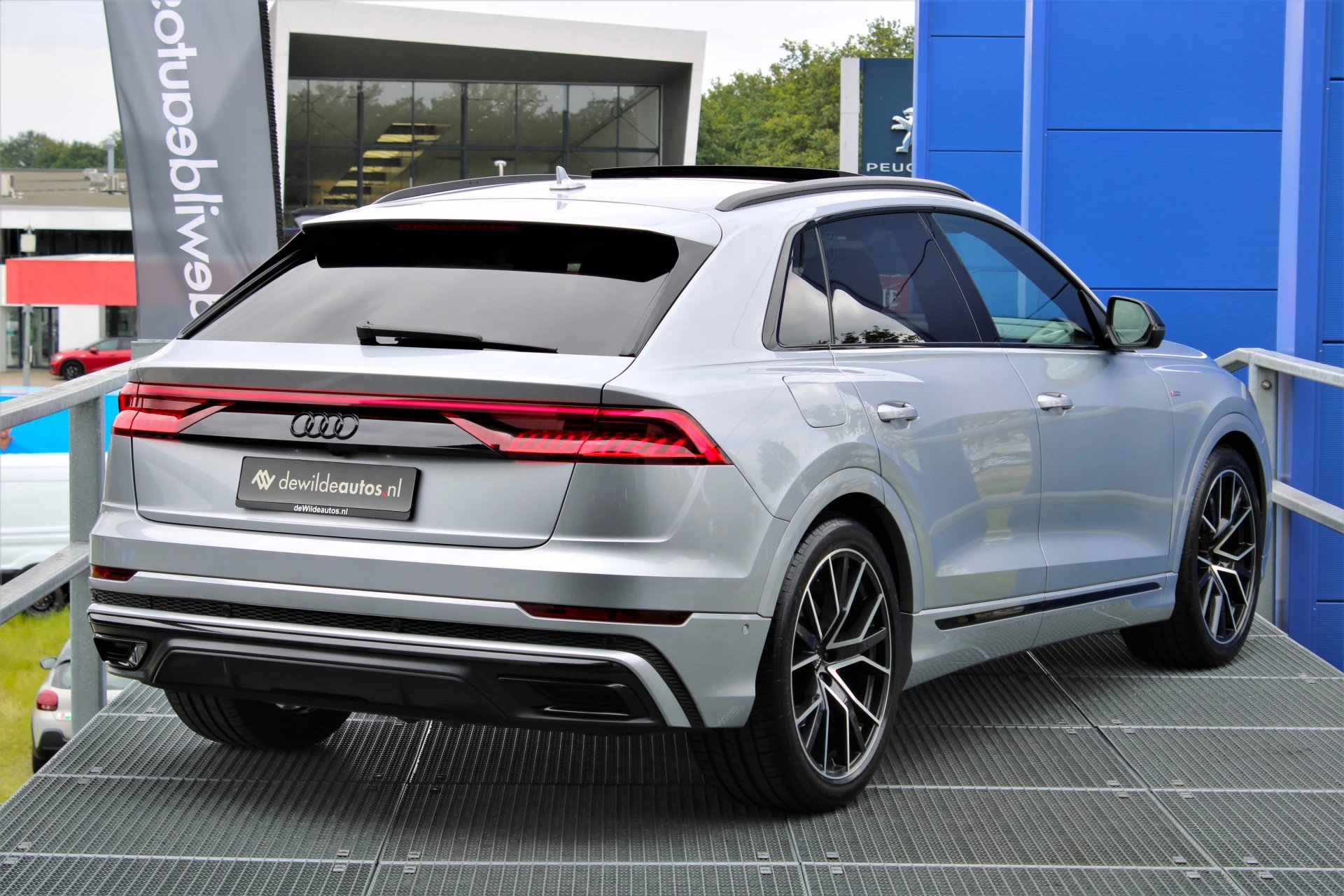 Hoofdafbeelding Audi Q8