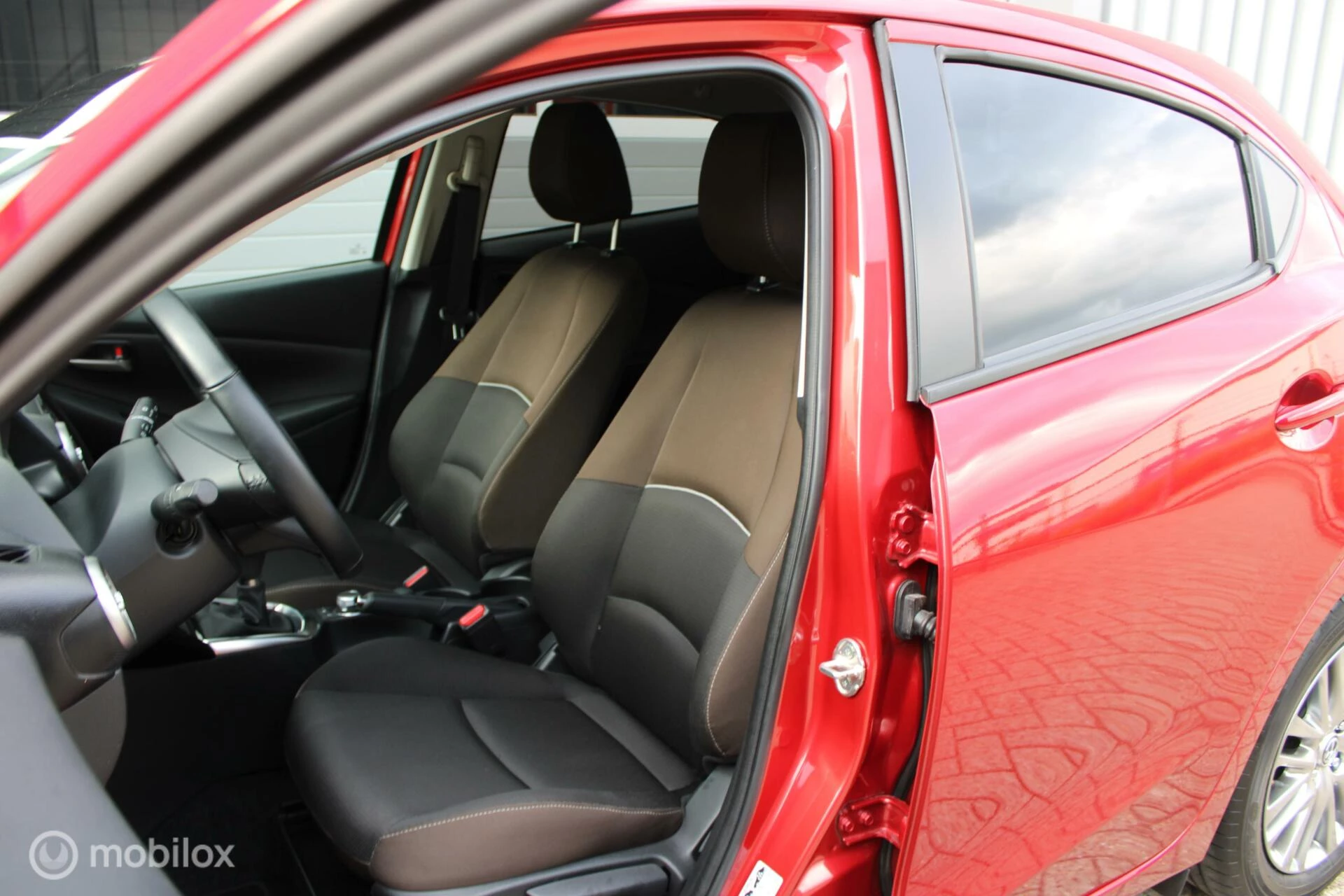 Hoofdafbeelding Mazda 2