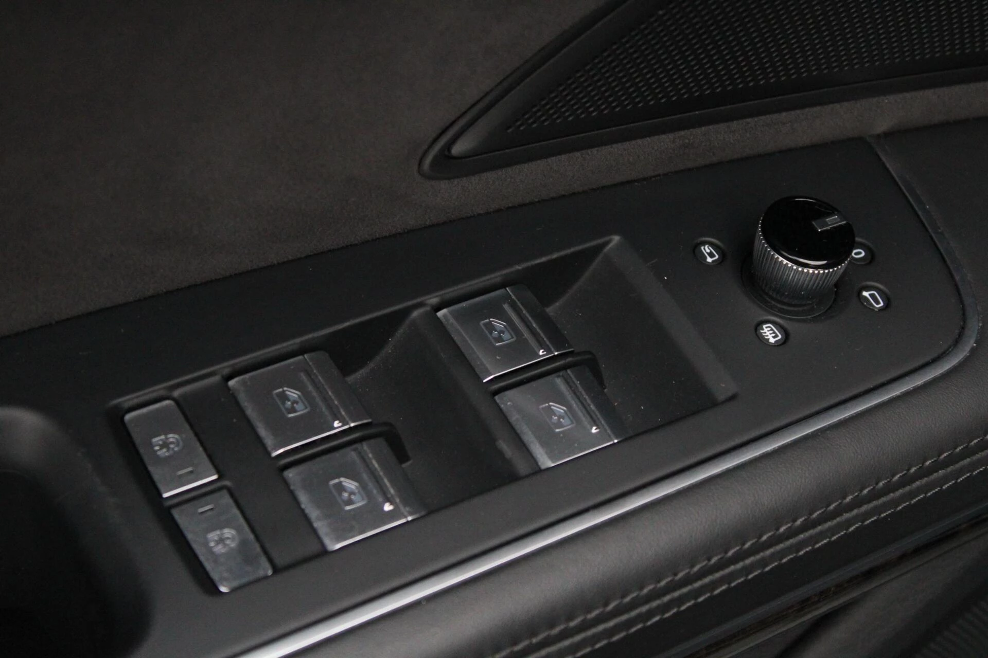 Hoofdafbeelding Audi A8