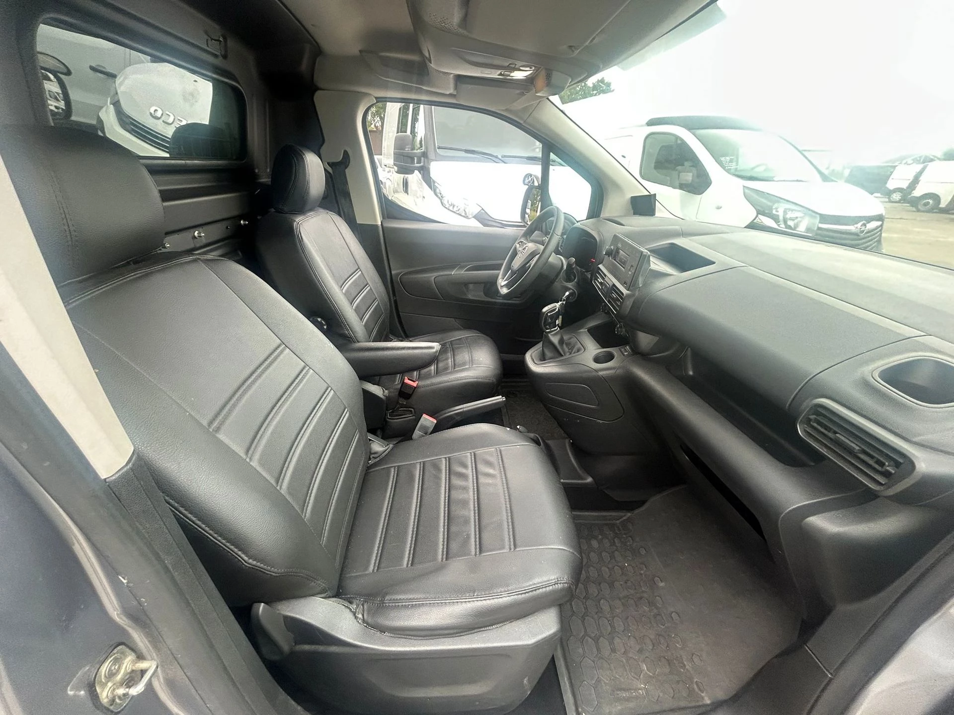 Hoofdafbeelding Opel Combo
