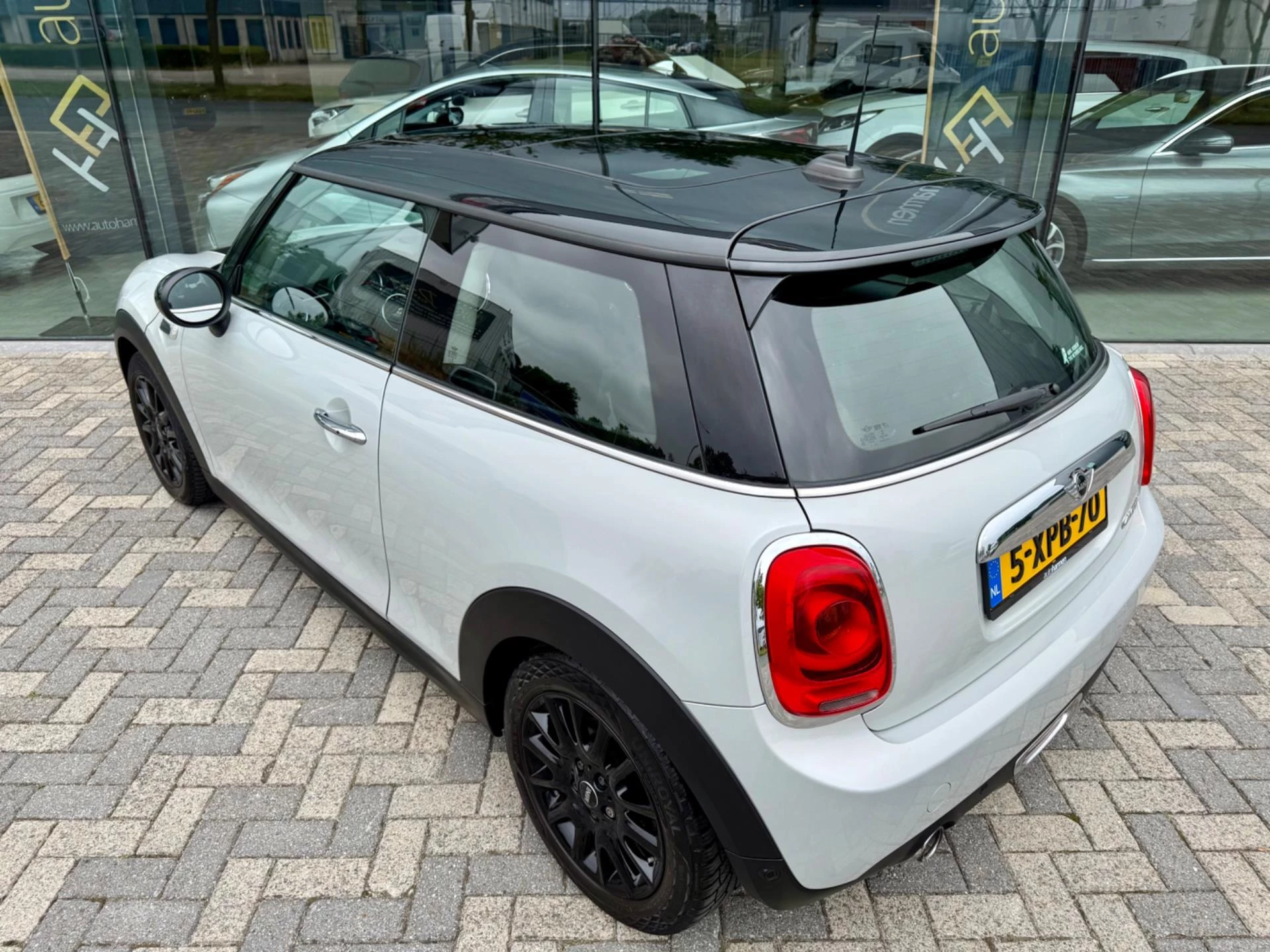 Hoofdafbeelding MINI Cooper