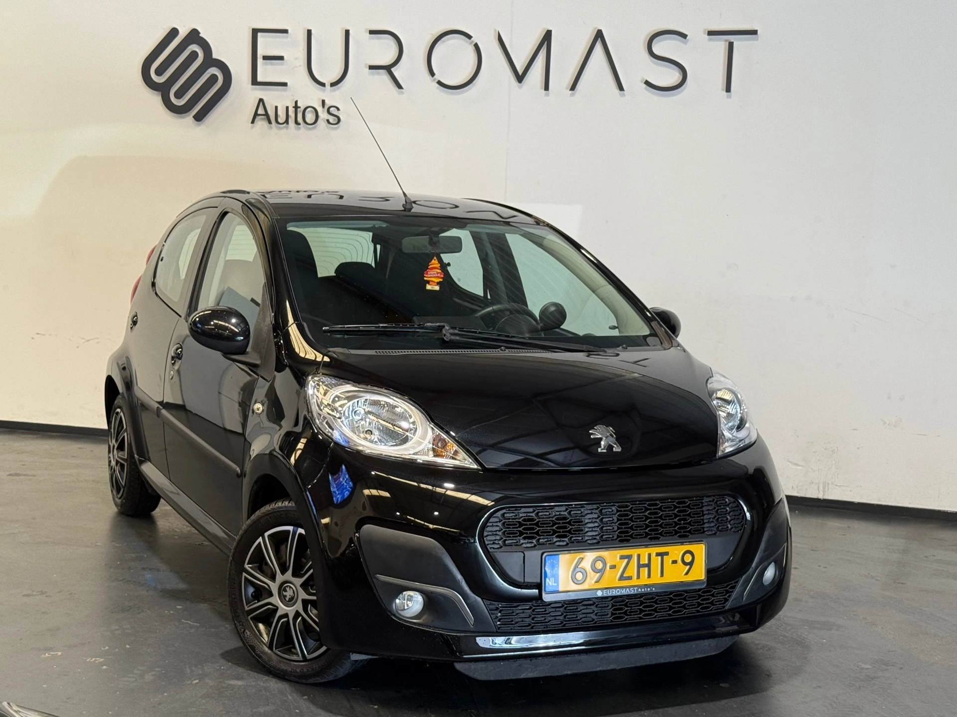 Hoofdafbeelding Peugeot 107