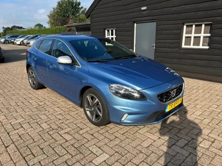 Volvo V40 2.0 D2 R-Design Business