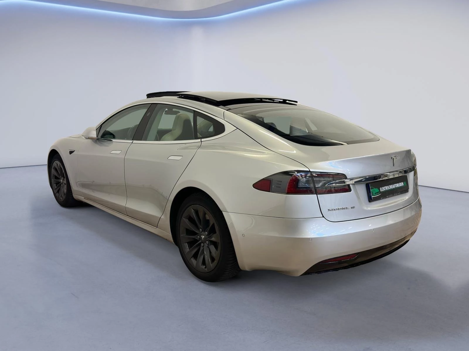 Hoofdafbeelding Tesla Model S