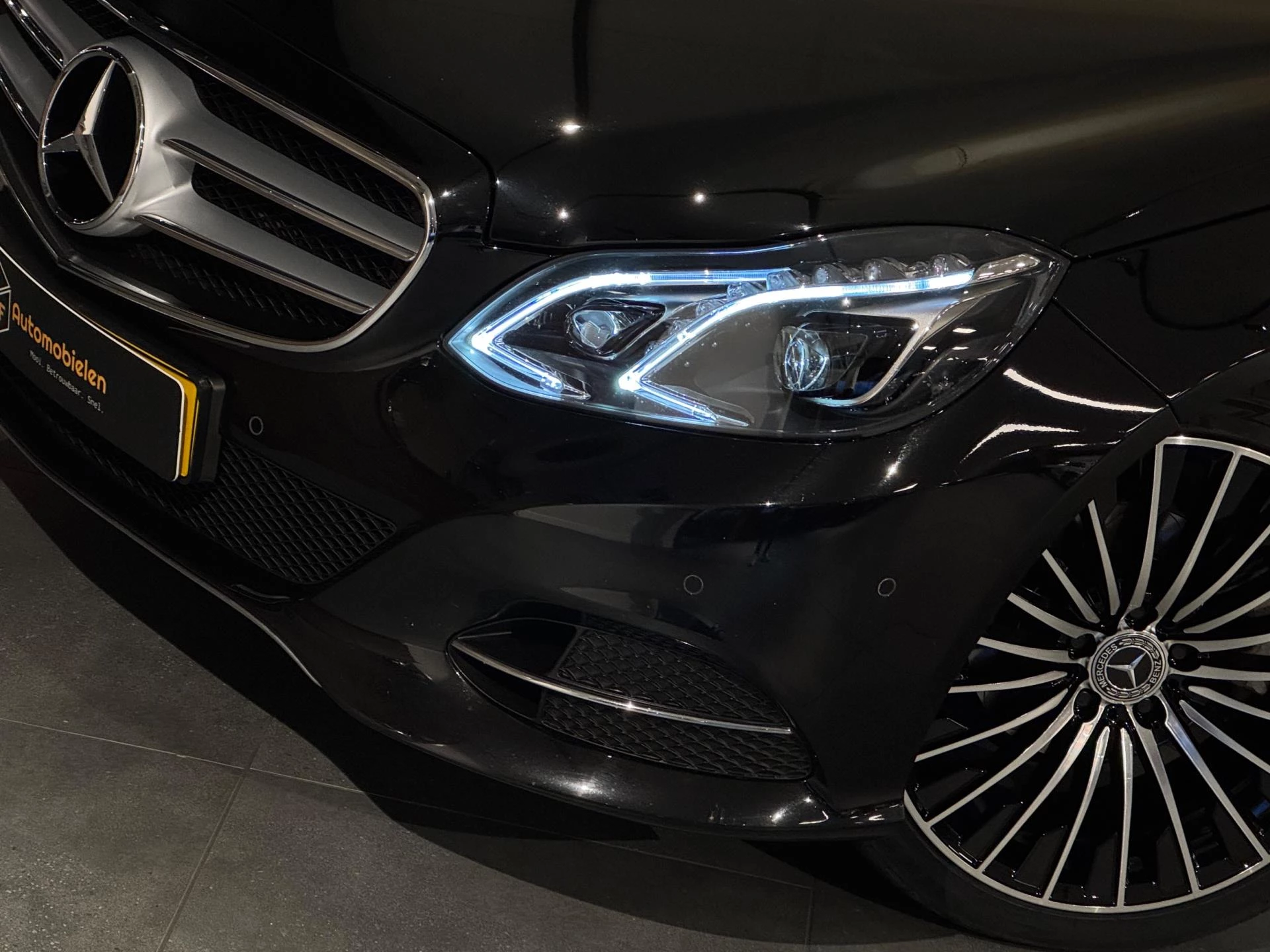Hoofdafbeelding Mercedes-Benz E-Klasse