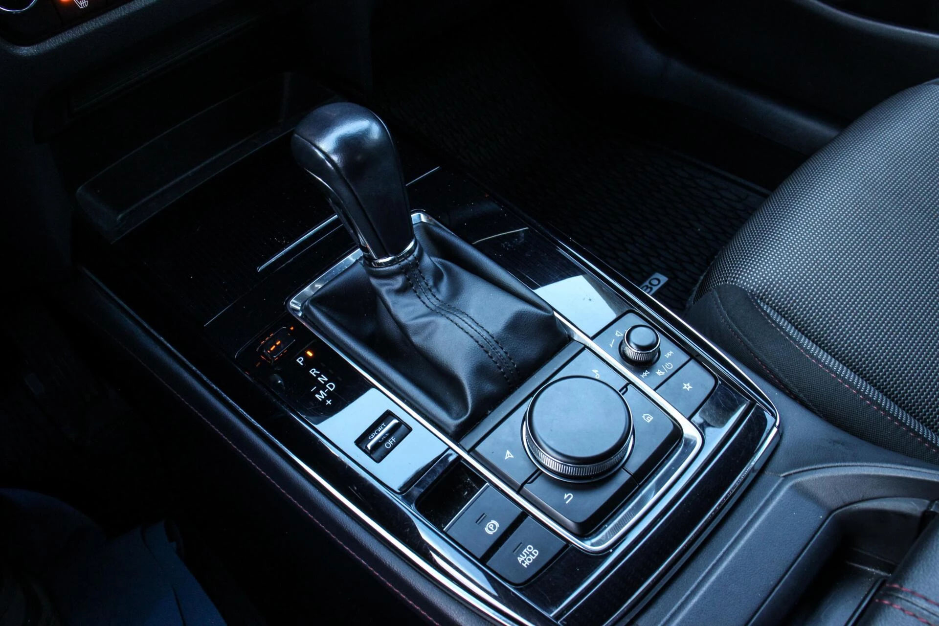 Hoofdafbeelding Mazda CX-30