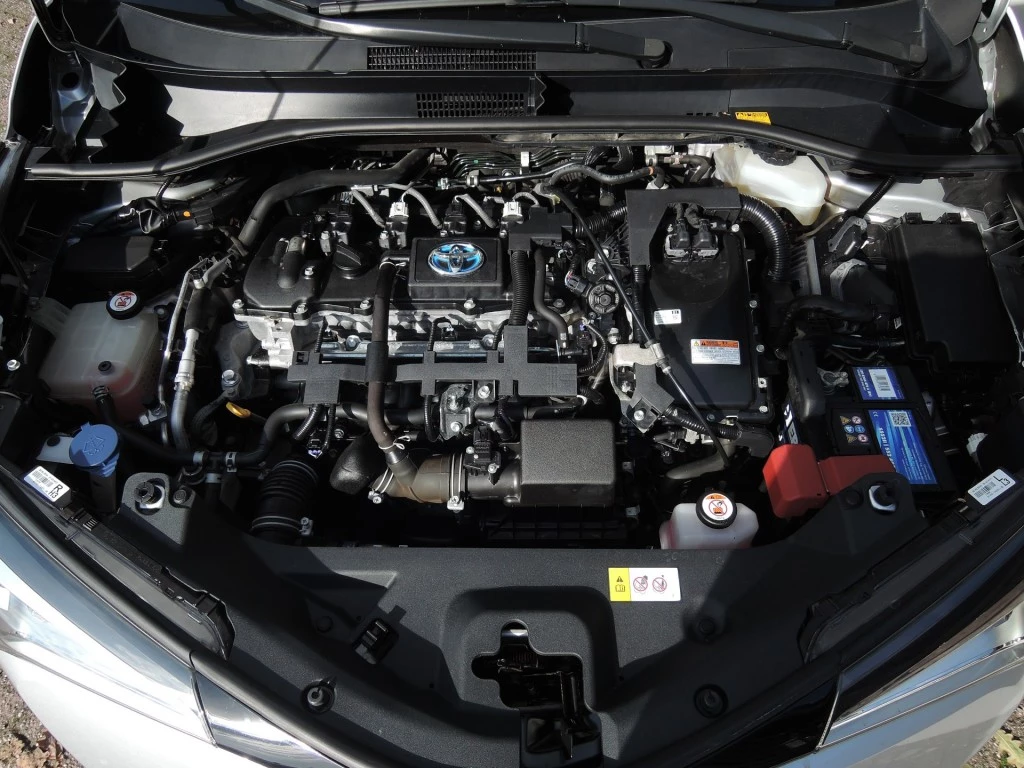 Hoofdafbeelding Toyota C-HR