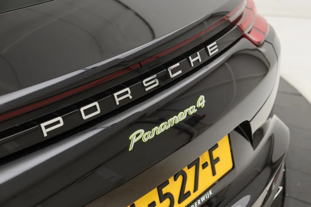 Hoofdafbeelding Porsche Panamera