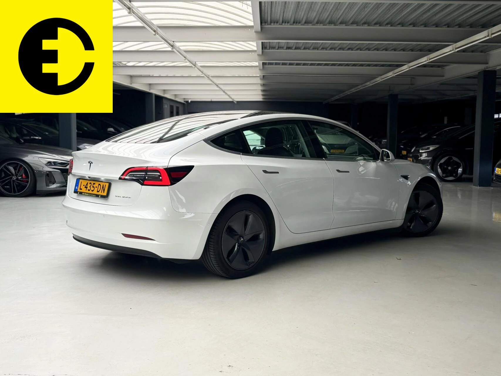 Hoofdafbeelding Tesla Model 3