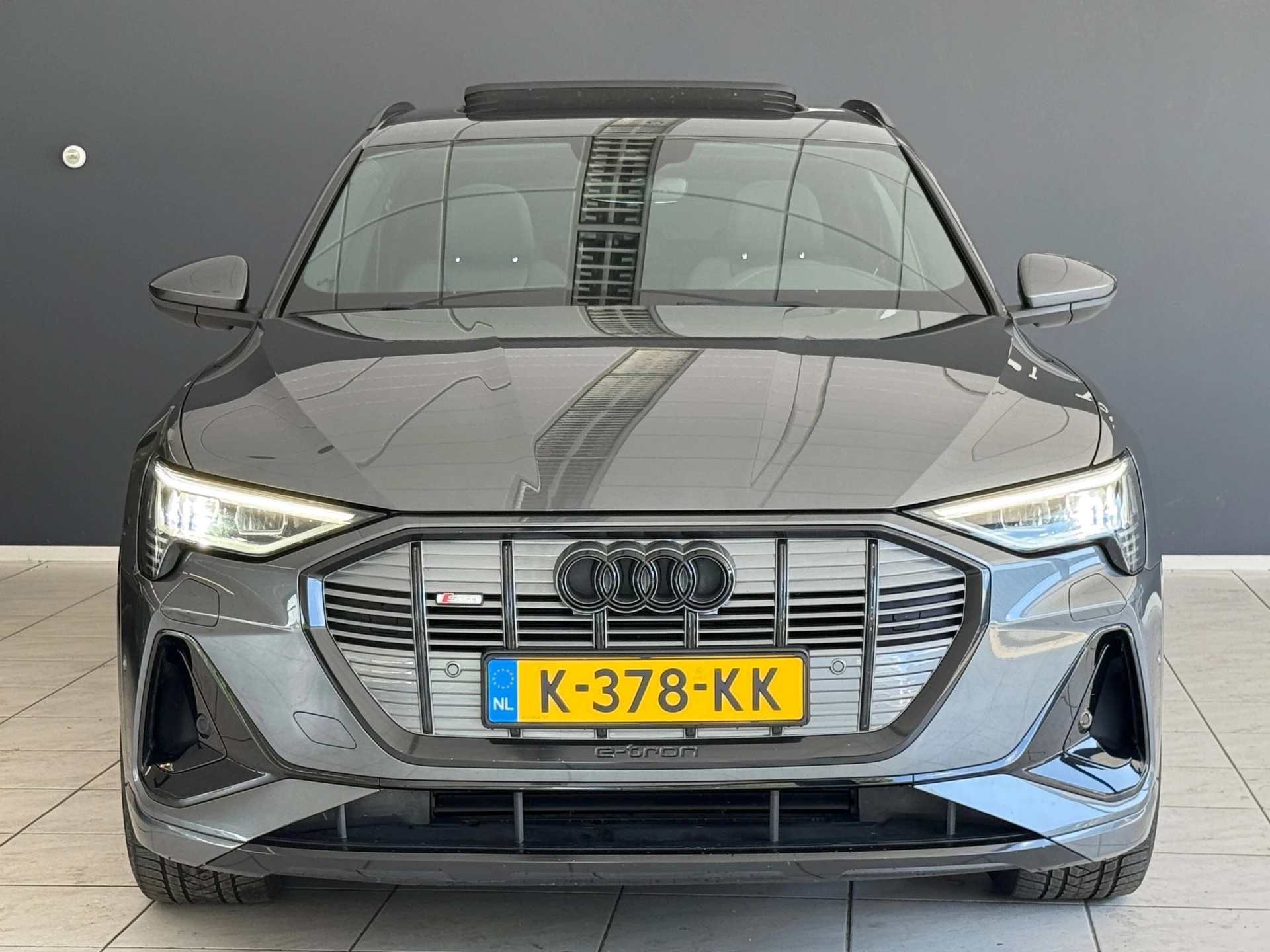 Hoofdafbeelding Audi e-tron