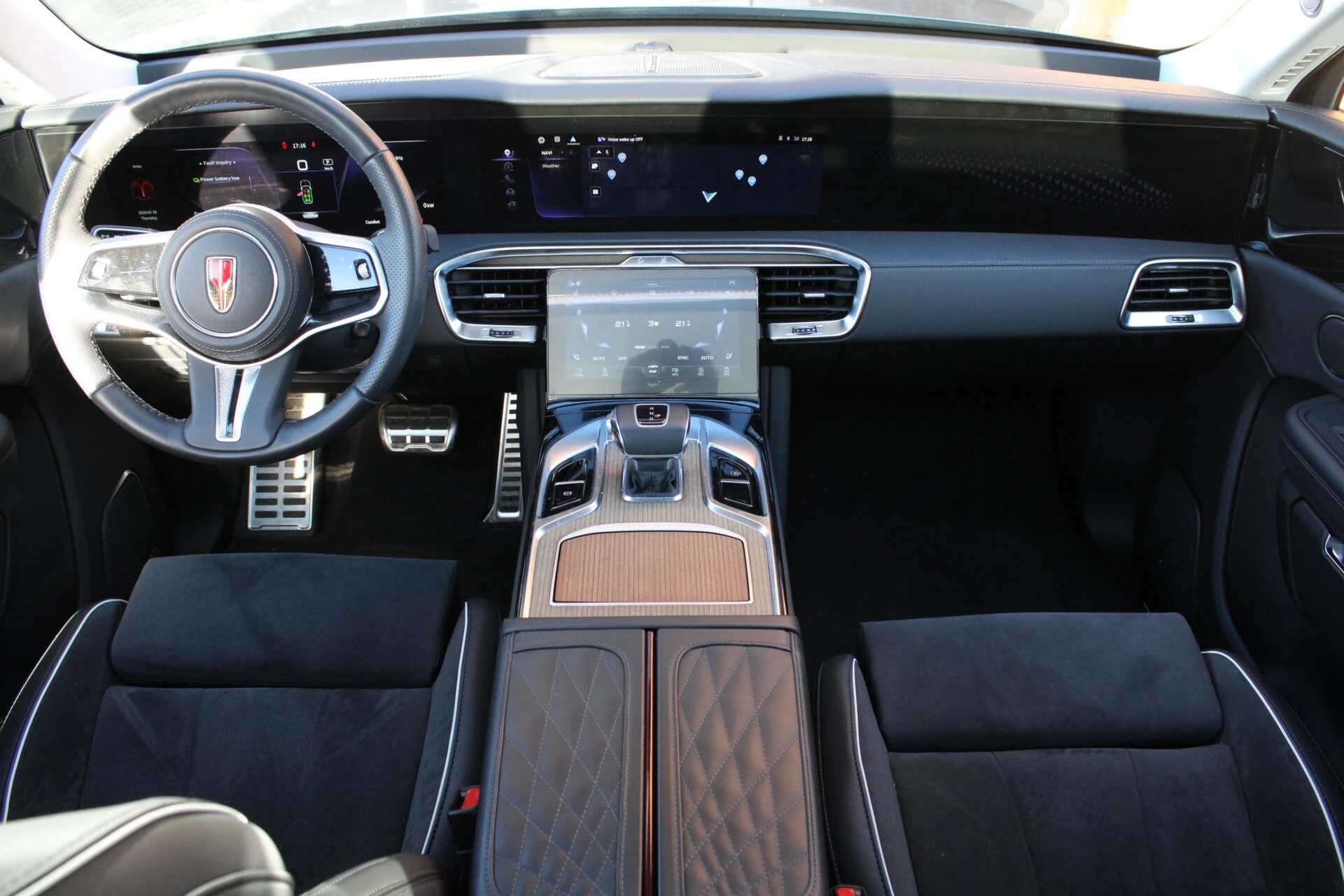 Hoofdafbeelding Hongqi E-HS9