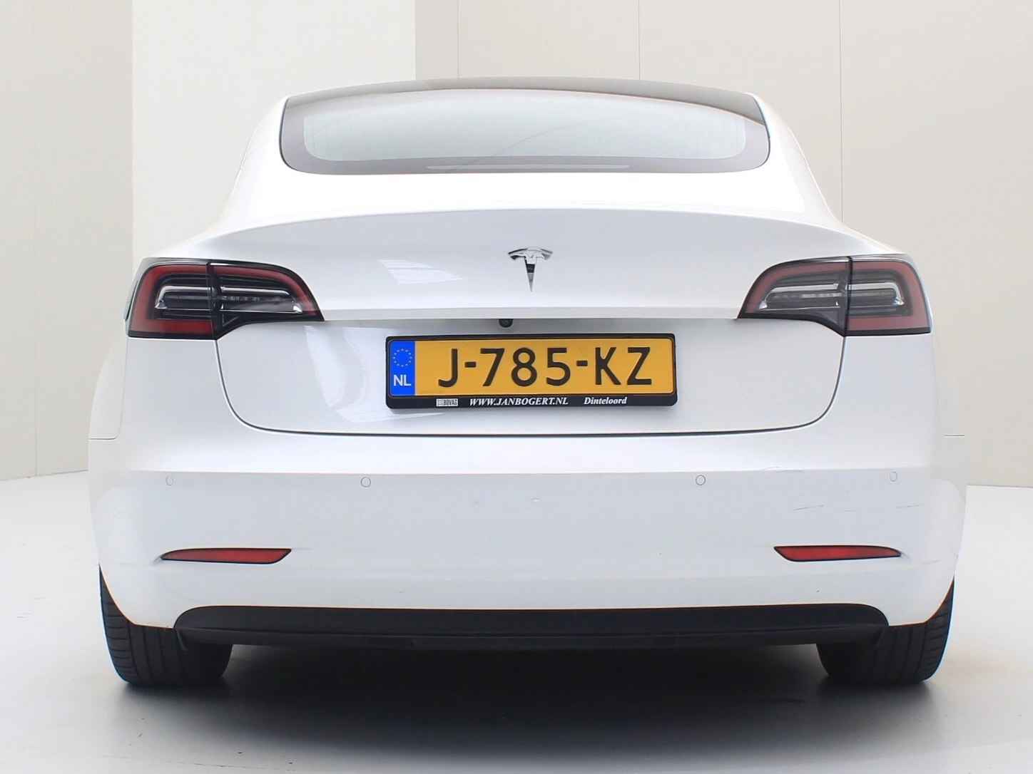 Hoofdafbeelding Tesla Model 3