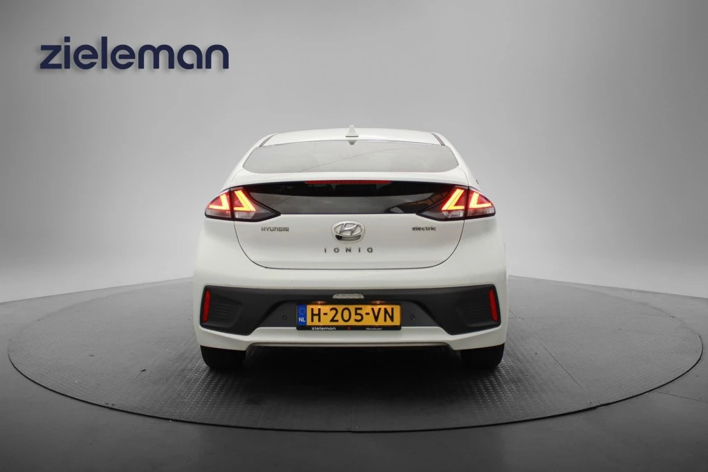 Hoofdafbeelding Hyundai IONIQ
