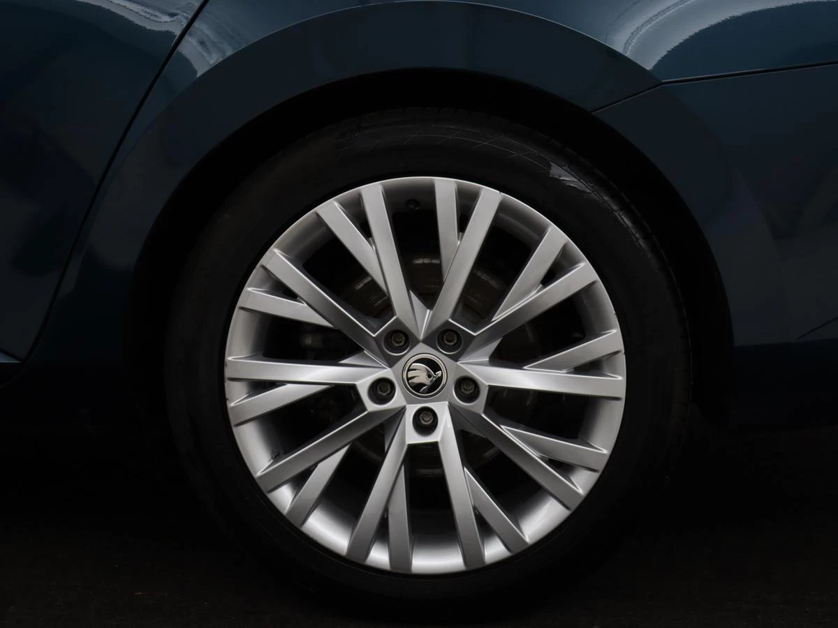 Hoofdafbeelding Škoda Superb