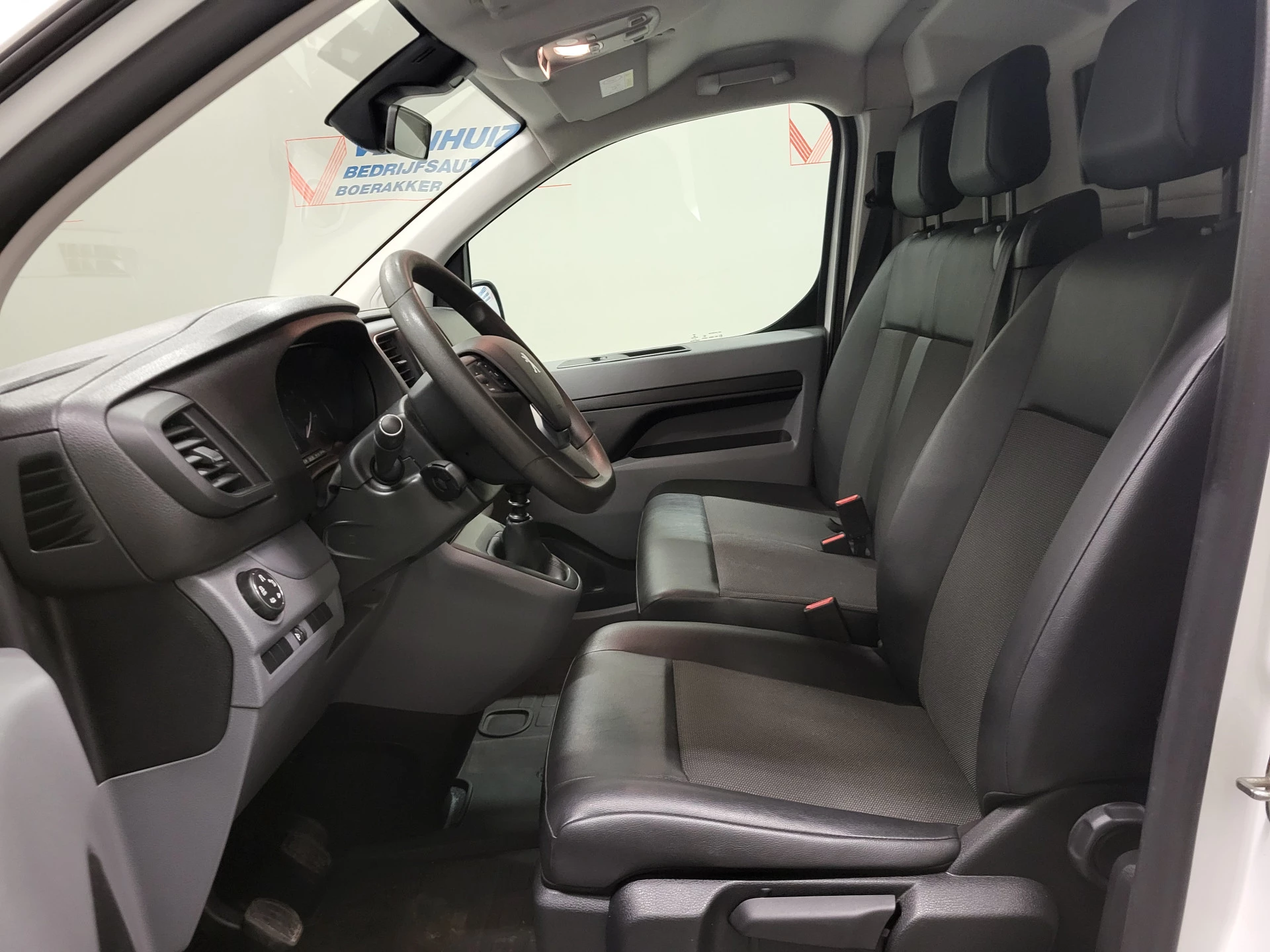 Hoofdafbeelding Peugeot Expert