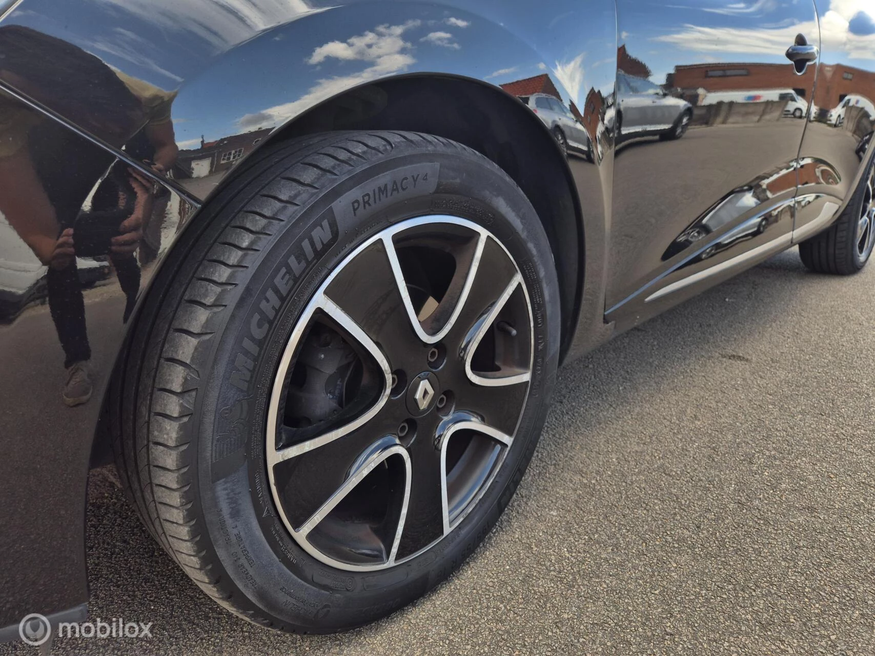 Hoofdafbeelding Renault Clio