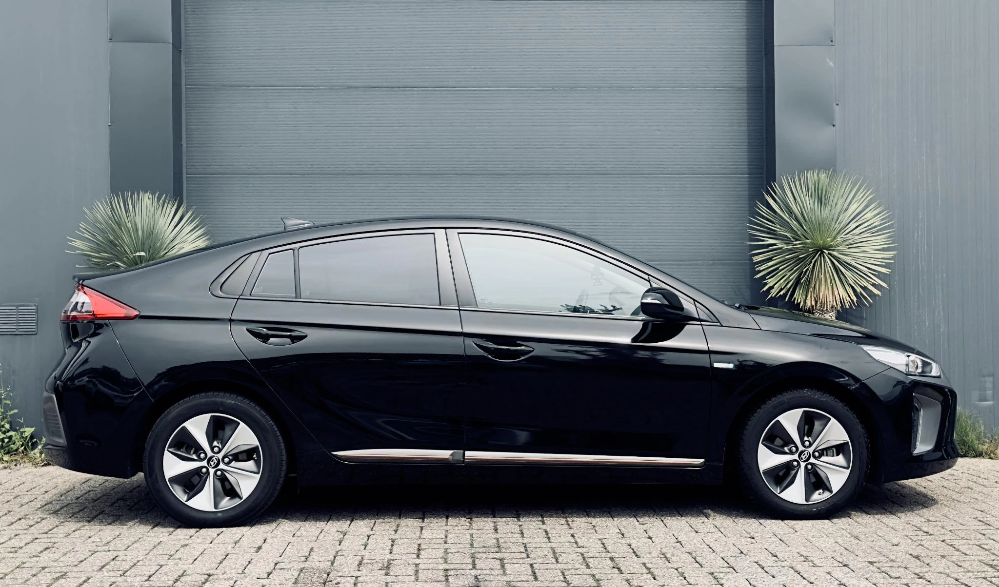 Hoofdafbeelding Hyundai IONIQ