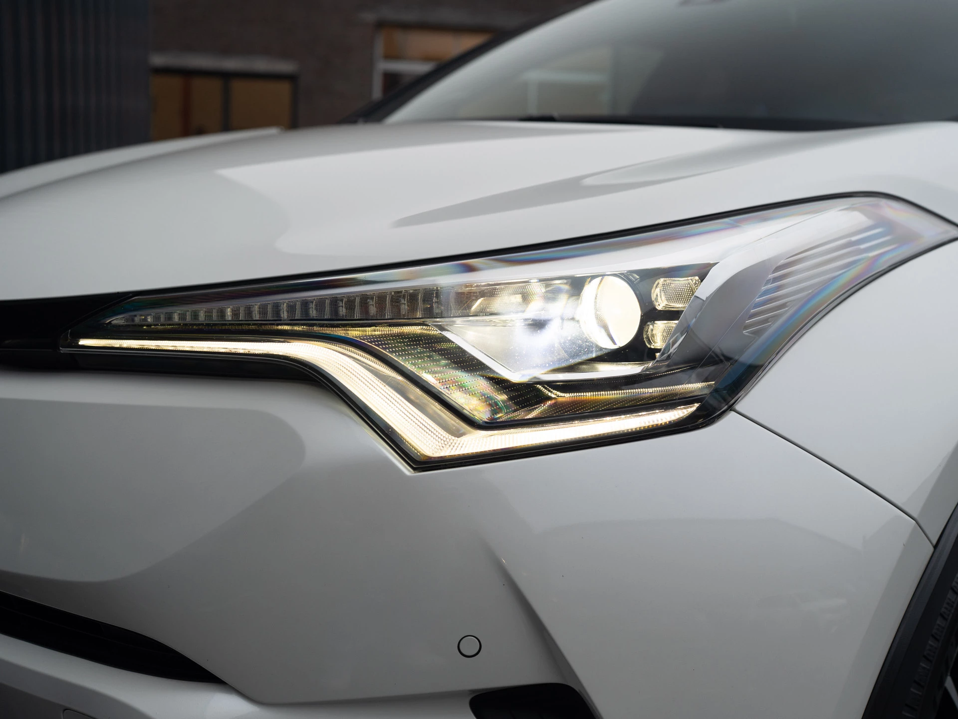 Hoofdafbeelding Toyota C-HR