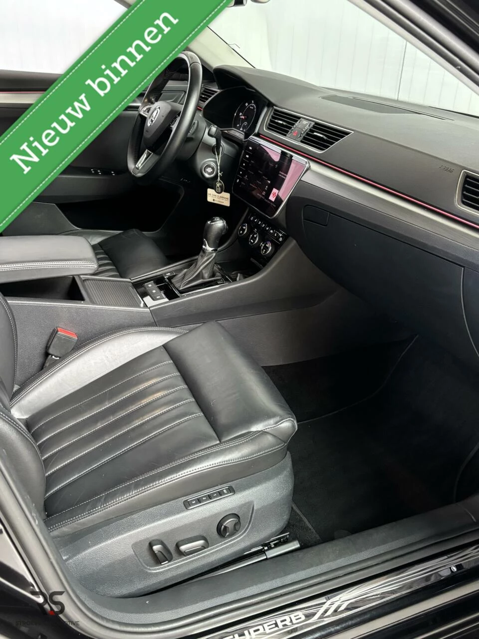 Hoofdafbeelding Škoda Superb
