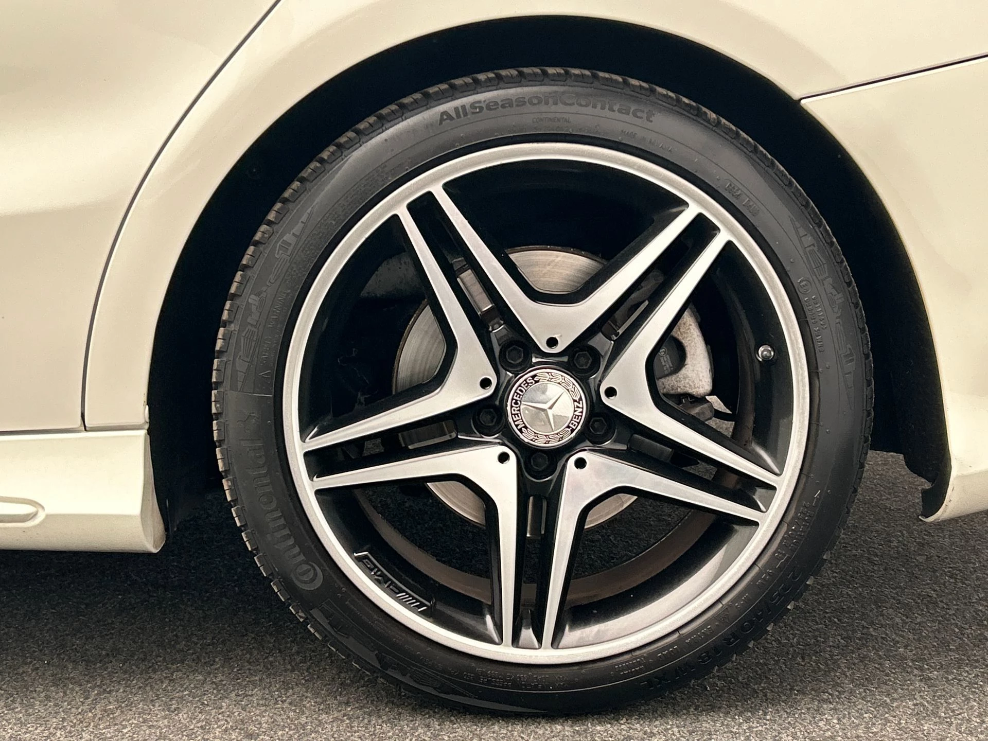 Hoofdafbeelding Mercedes-Benz CLA