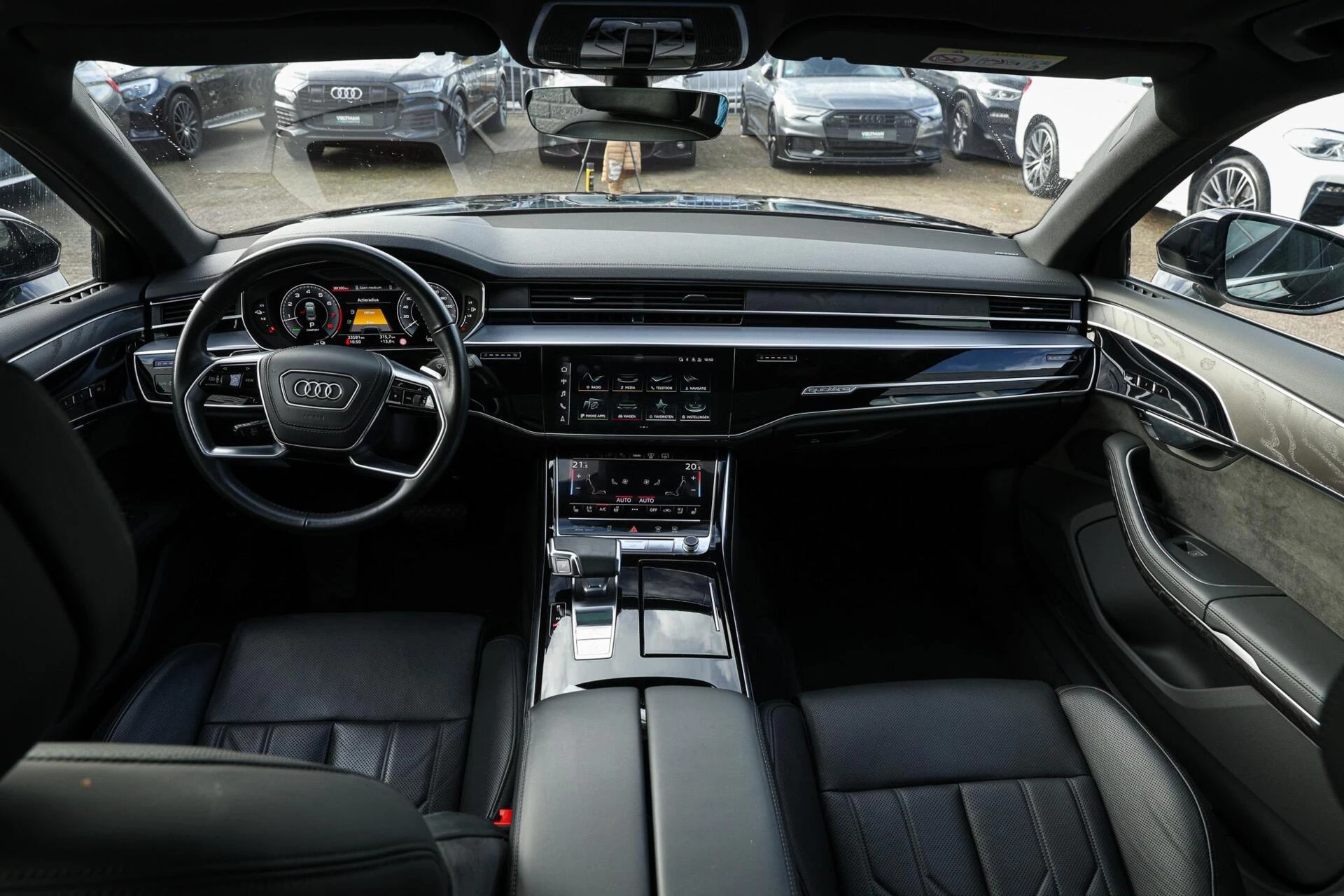 Hoofdafbeelding Audi A8