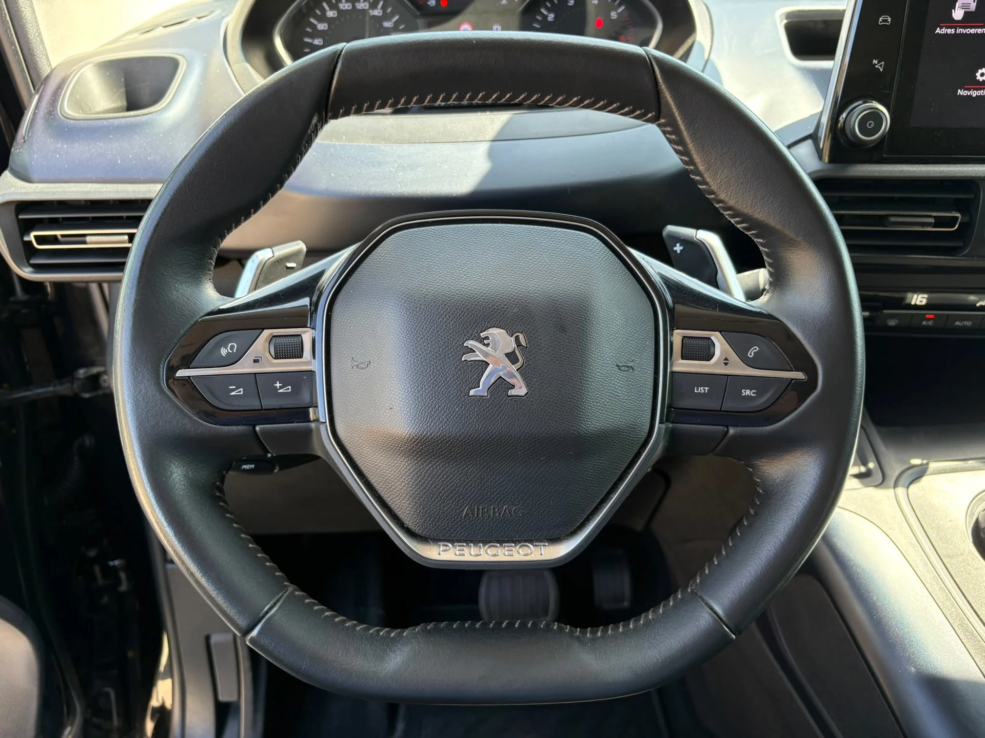 Hoofdafbeelding Peugeot Rifter