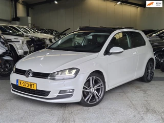 Volkswagen Golf 1.4 TSI Highline, PANO , XENON, HALFLEDER , LM VELGEN, Inruil Mog.