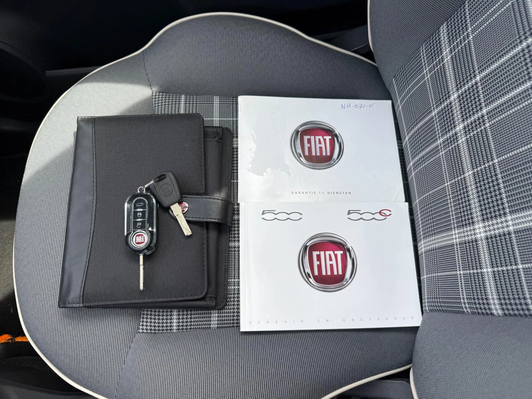 Hoofdafbeelding Fiat 500