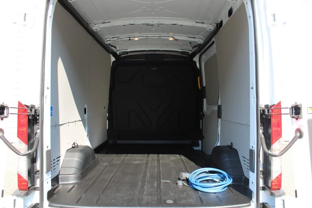 Hoofdafbeelding Ford E-Transit