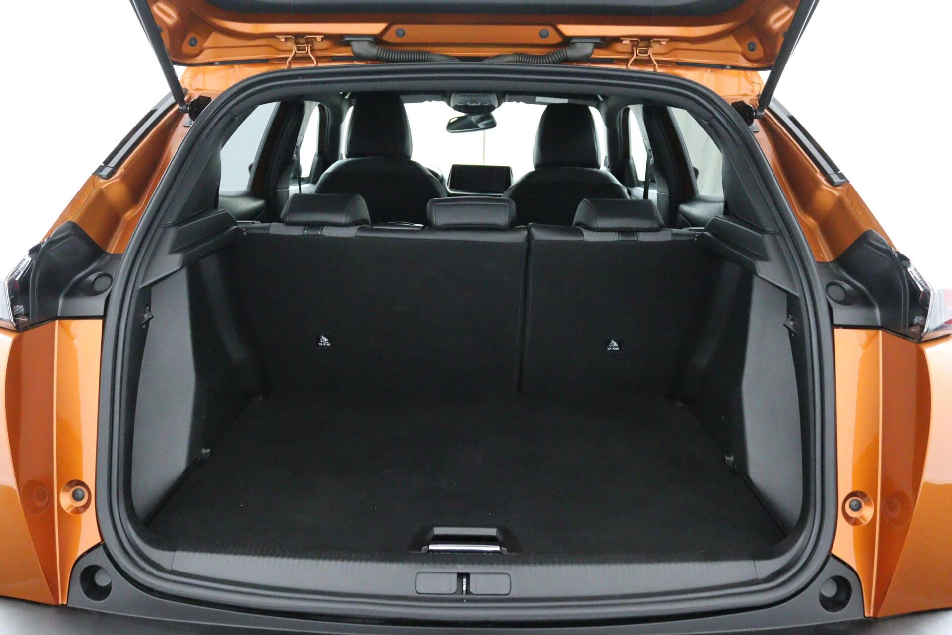 Hoofdafbeelding Peugeot e-2008