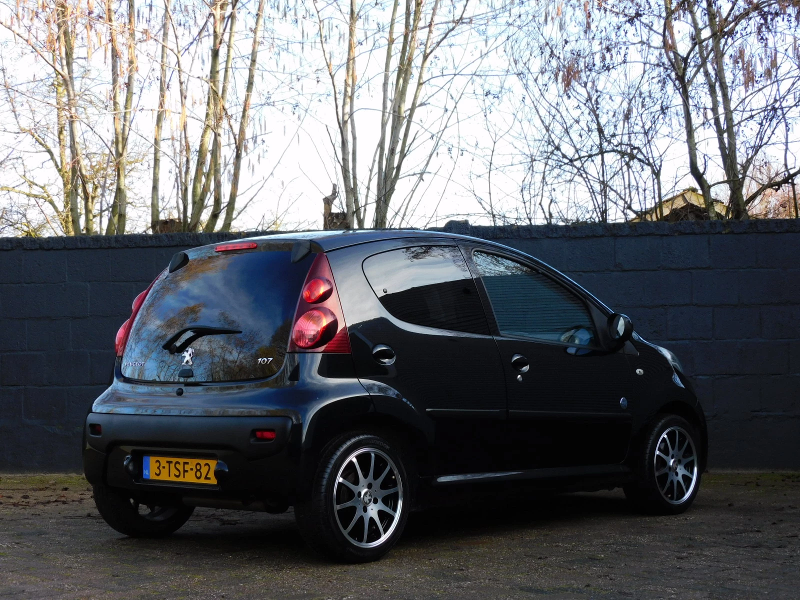 Hoofdafbeelding Peugeot 107