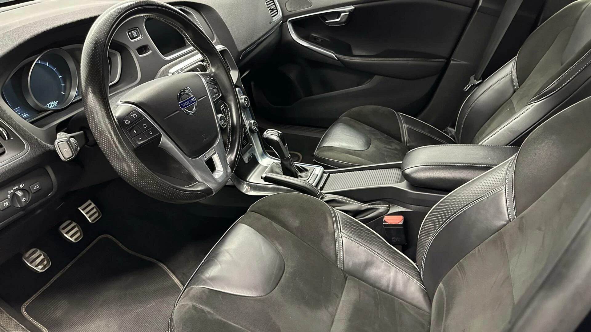 Hoofdafbeelding Volvo V40