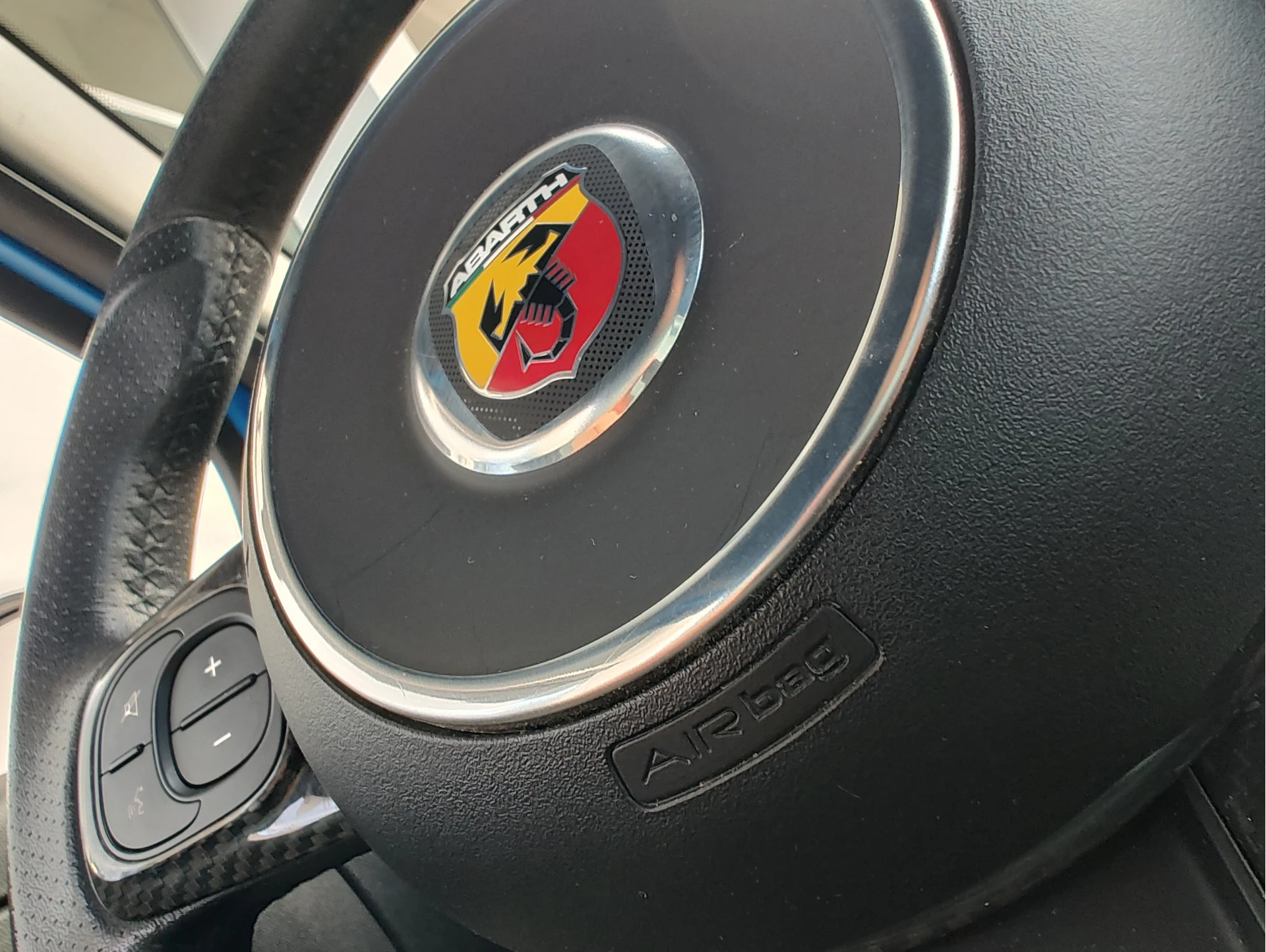 Hoofdafbeelding Abarth 695