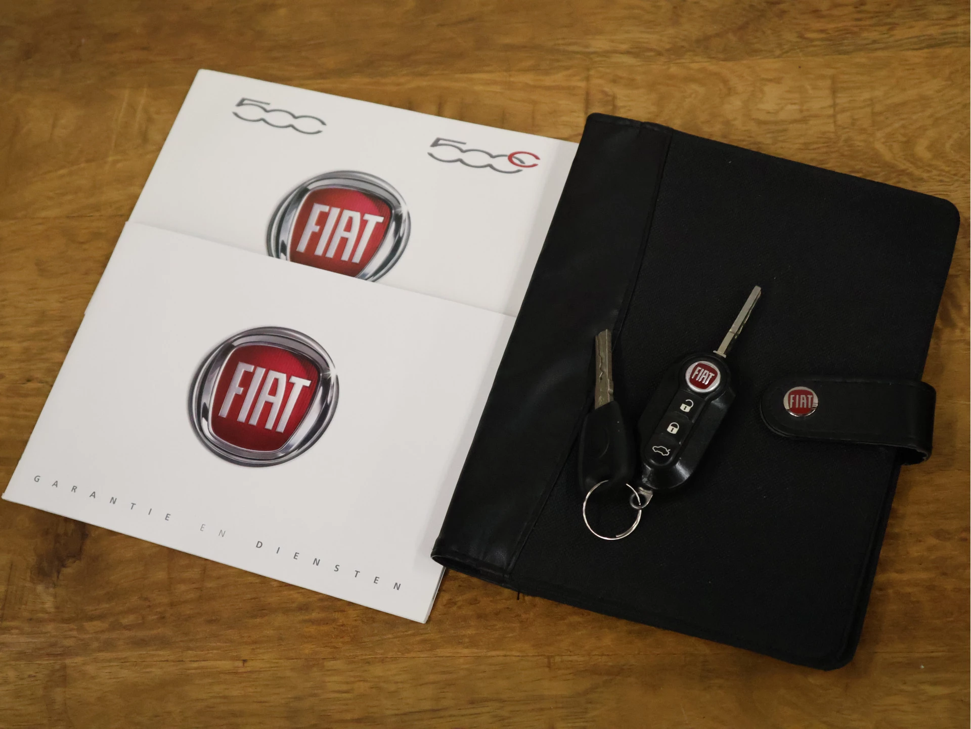 Hoofdafbeelding Fiat 500C