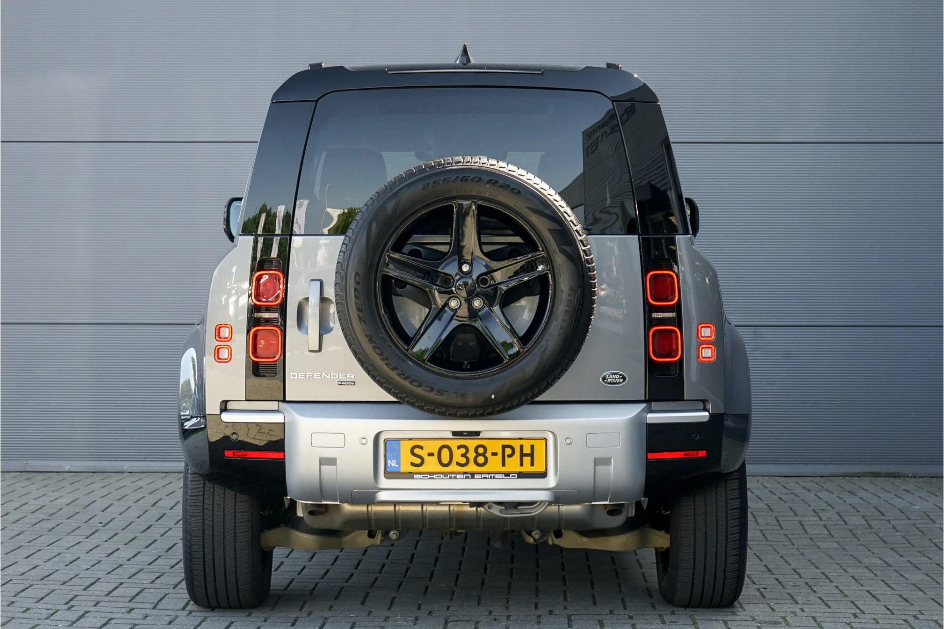 Hoofdafbeelding Land Rover Defender