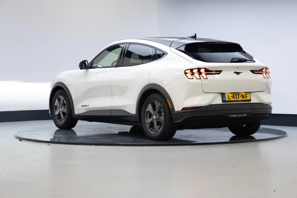 Hoofdafbeelding Ford Mustang Mach-E