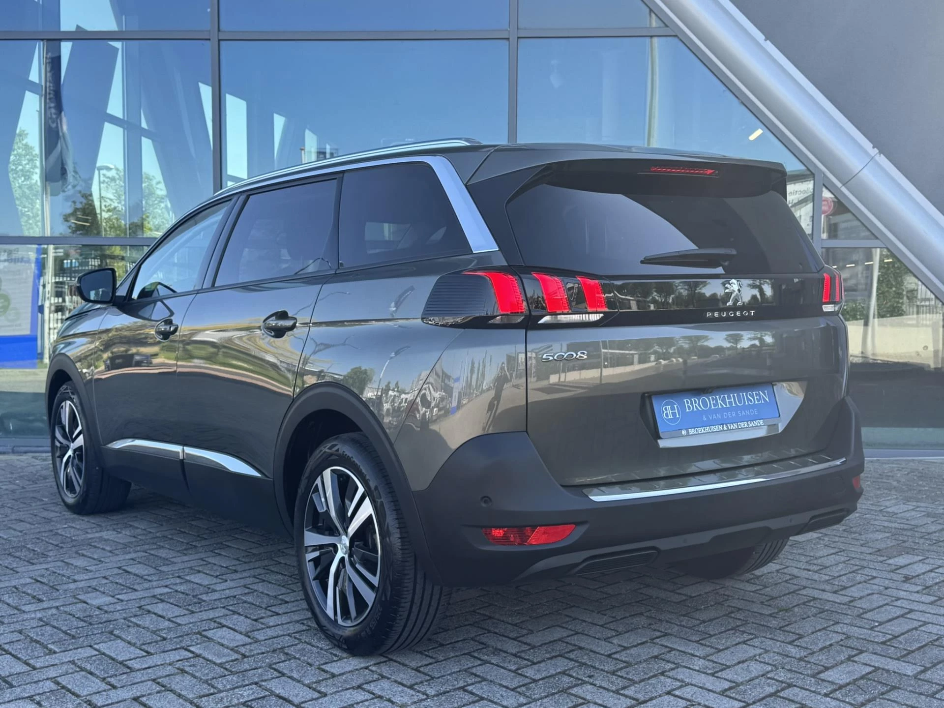 Hoofdafbeelding Peugeot 5008