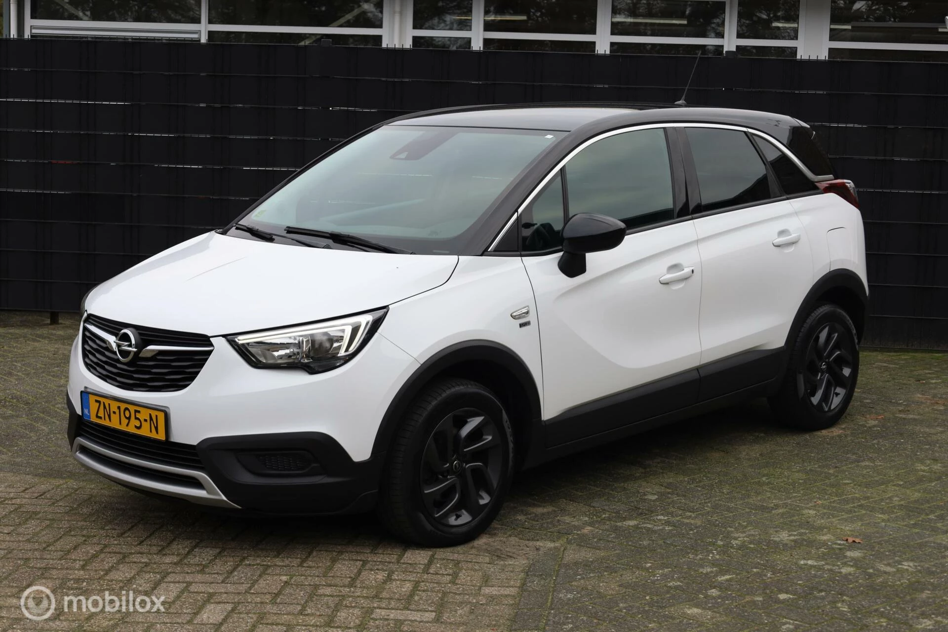 Hoofdafbeelding Opel Crossland X