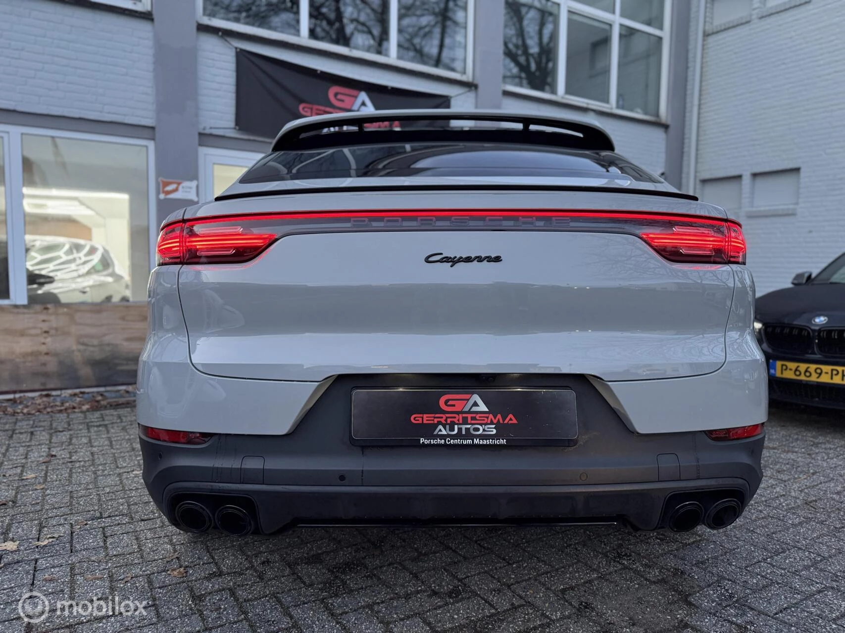 Hoofdafbeelding Porsche Cayenne