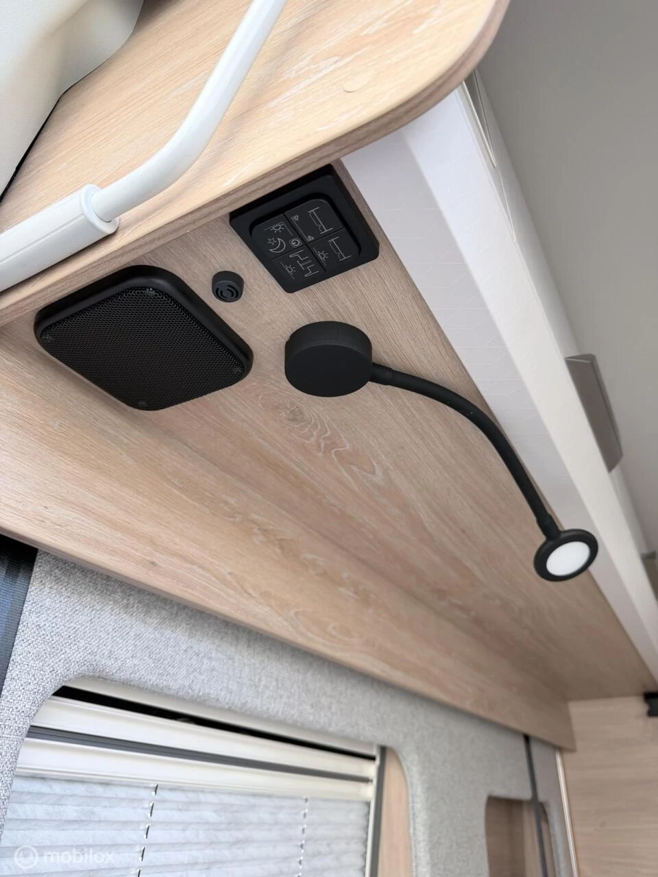 Hoofdafbeelding Knaus TGE 3.180